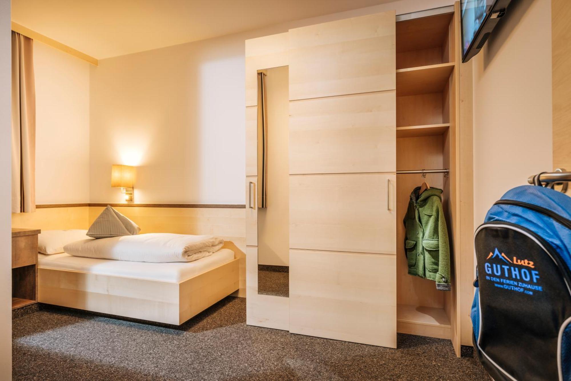 Ferienwohnungen Guthof Schattwald Buitenkant foto